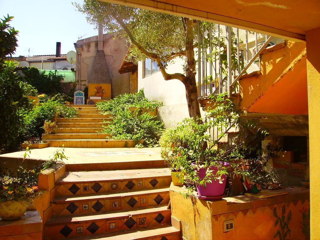 L'Antica Cantina Usini エクステリア 写真